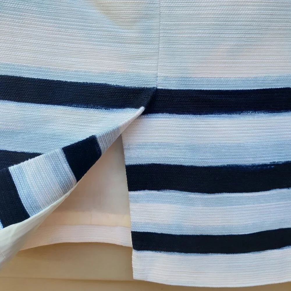 Ann Taylor Straight Skirt Abstract Watercolor Stripe White Blue Cotton 430722